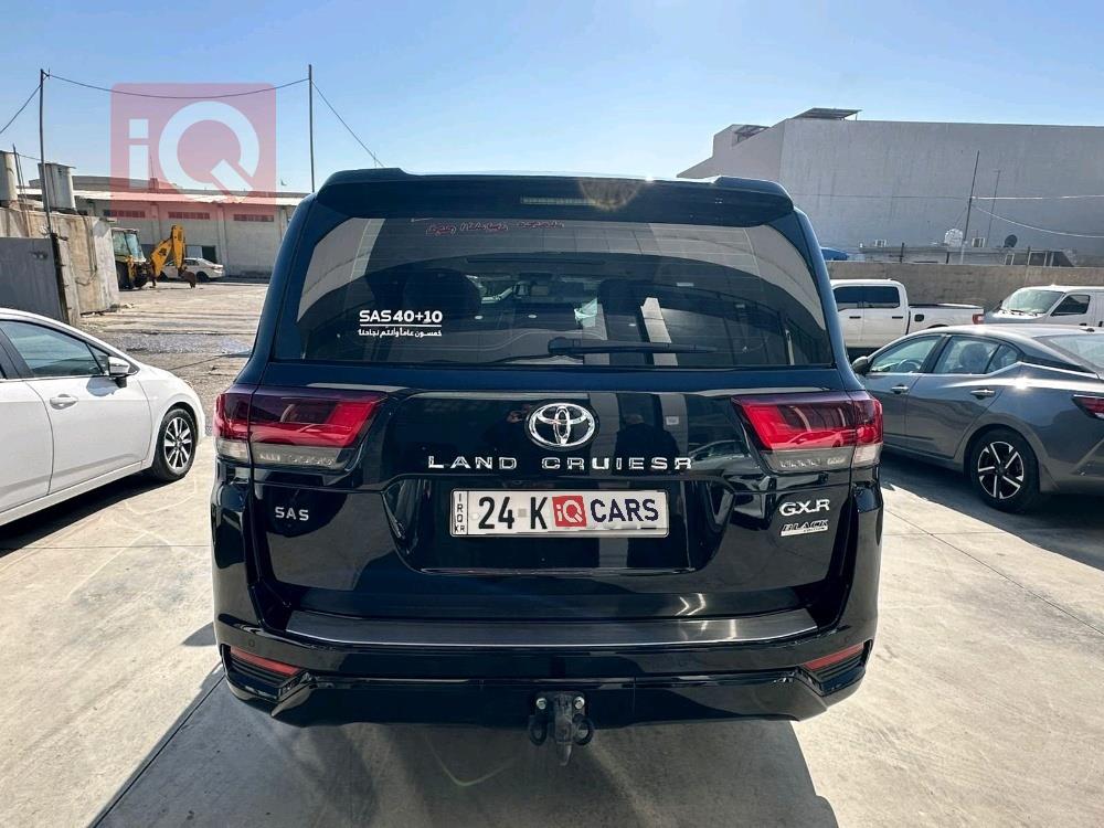 تويوتا لاندكروزر